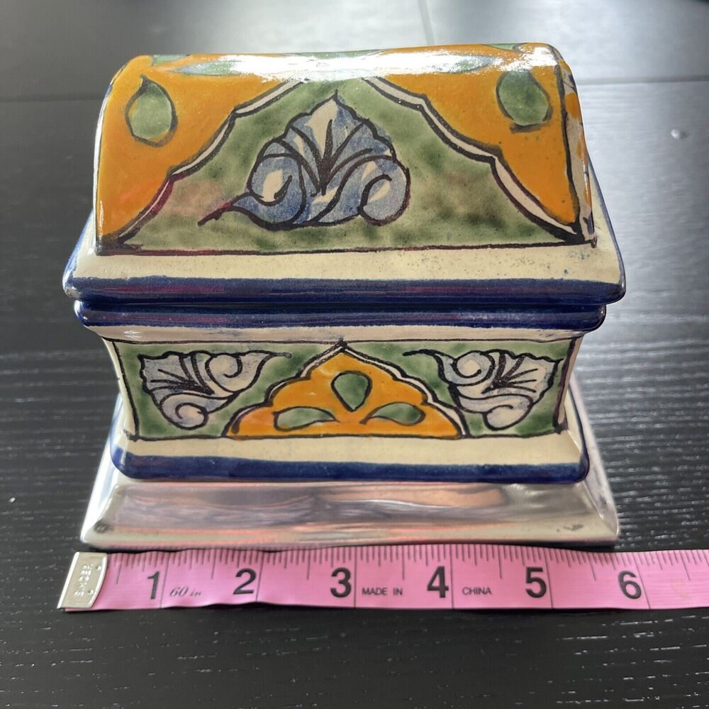 Talavera Pottery Large Box with Lid Mexico Chest Signed Silva - Picture 10 of 11